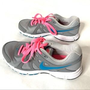nike revolution 2 mujer caracteristicas
